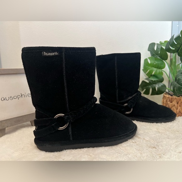 Bearpaw Adele - Picture 2 of 8